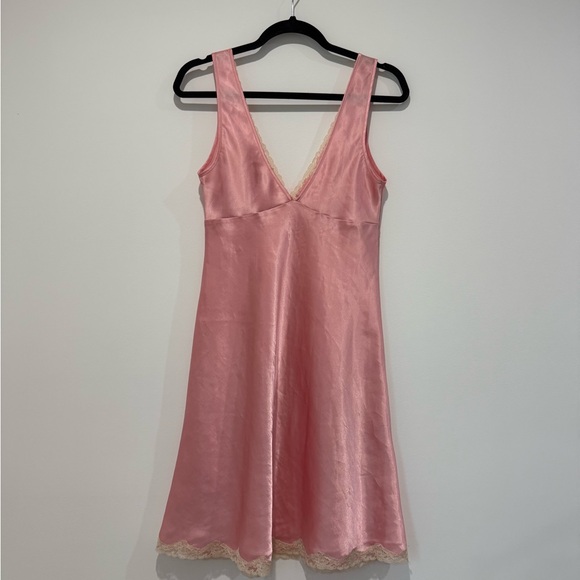 Y2K Victoria's Secret Pink Satin Chemise with Lace Trim | Small - Picture 2 of 5